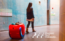 Piaggio Fast Forward Gita Robot