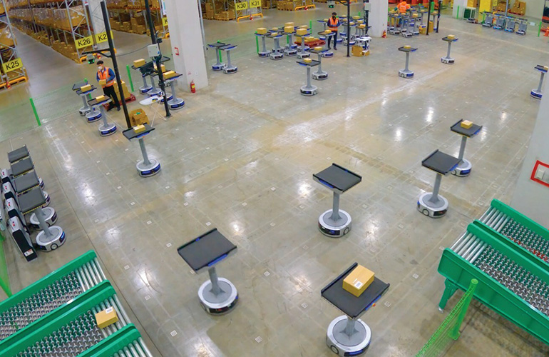 Geekplus sortation robots have been deployed by Toll Group in a South Korean facility.